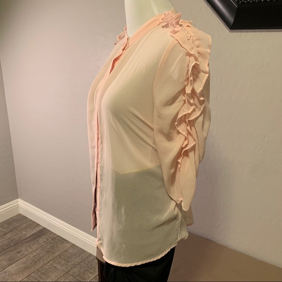 Who What Wear medium pink ruffle button down - Picture 2 of 5